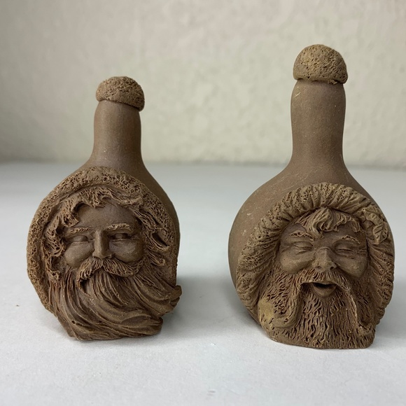 TNT Holiday Tnt Unfinished Set Of Two Gourd Santas Pecan Shell